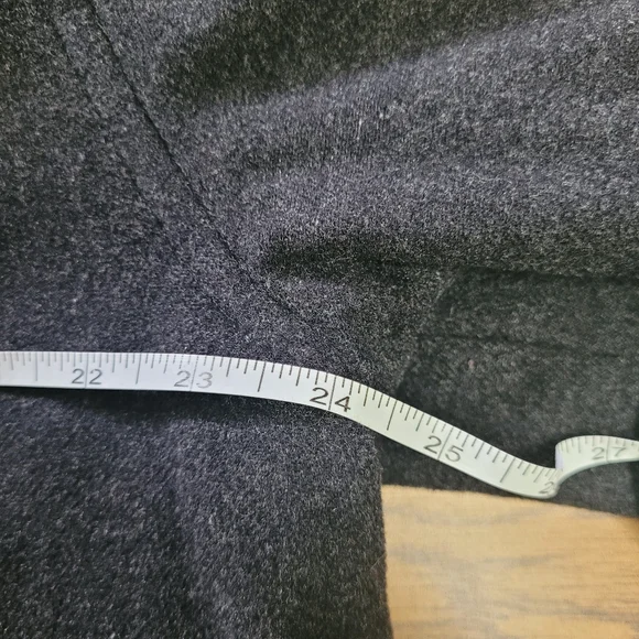 Women's L.L.Bean Wool Blend Coat With Removable Hood Large - Picture 10 of 11